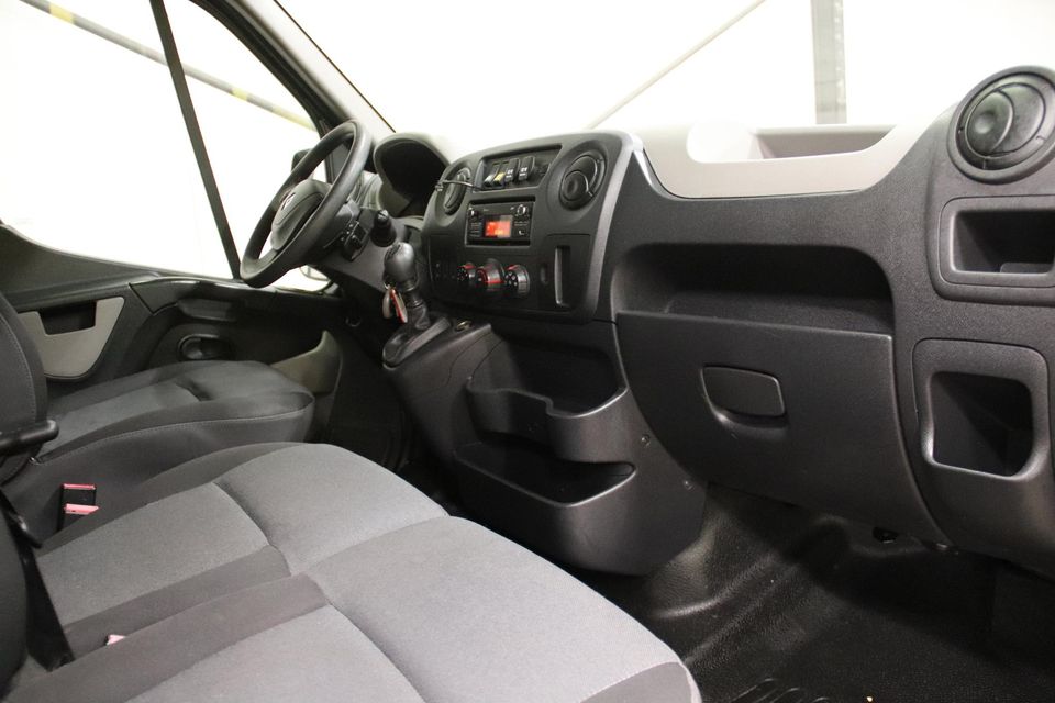 Renault Master 2.3 dCi 145PK LOWLINER MET TREKHAAK