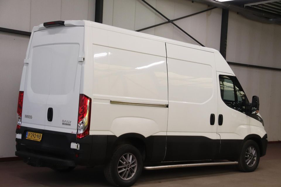 Iveco Daily 35S14V 2.3 L2H2 MET 3500 KG Trekvermogen