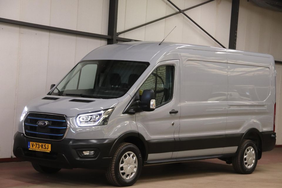 Ford E-Transit L3H2 Trend 68 kWh ELEKTRISCH NAVIGATIESYSTEEM Ford Transit L3H2 Trend 68 kWh ELEKTRISCH NAVIGATIESYSTEEM