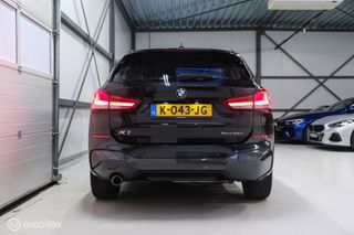 BMW X1 xDrive25e eDrive M Edition 220 pk | Camera | NL auto NAP | DAB | Ambiance | 19 inch | Leder | Sportline |