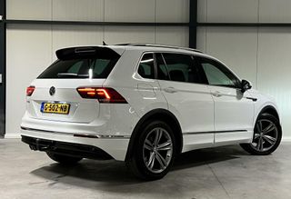 Volkswagen Tiguan 1.5 TSI 2X R-line Pano Virtual Trekhaak