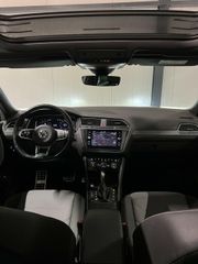 Volkswagen Tiguan 1.5 TSI 2X R-line Pano Virtual Trekhaak