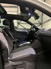 Volkswagen Tiguan 1.5 TSI 2X R-line Pano Virtual Trekhaak