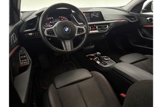 BMW 1-serie 118i Black Edition 141PK Sfeerverl. Carplay Virtual Cruise Clima PDC Navi LED 17"LMV