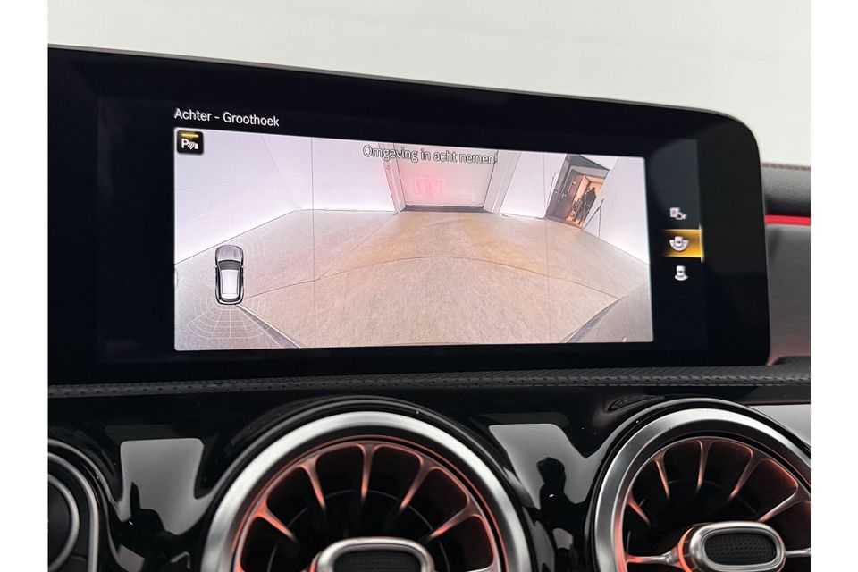 Mercedes-Benz CLA-Klasse 200 AMG 164PK Pano Sfeerverl. Burmester Carplay Virtual LED Camera Clima Cruise Navi PDC 18''LMV