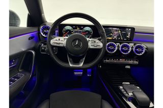 Mercedes-Benz CLA-Klasse 200 AMG 164PK Pano Sfeerverl. Burmester Carplay Virtual LED Camera Clima Cruise Navi PDC 18''LMV