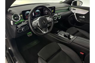 Mercedes-Benz CLA-Klasse 200 AMG 164PK Pano Sfeerverl. Burmester Carplay Virtual LED Camera Clima Cruise Navi PDC 18''LMV