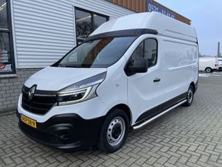 Renault Trafic 2.0 dCi 170pk T29 L2H2 Comfort / vaste prijs rijklaar € 19.950 ex btw / euro 6 diesel / lease vanaf € 366 / airco / cruise / navigatie / trekhaak / pdc achter !