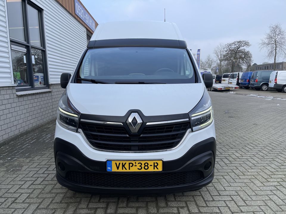 Renault Trafic 2.0 dCi 170pk T29 L2H2 Comfort / vaste prijs rijklaar € 19.950 ex btw / euro 6 diesel / lease vanaf € 366 / airco / cruise / navigatie / trekhaak / pdc achter !