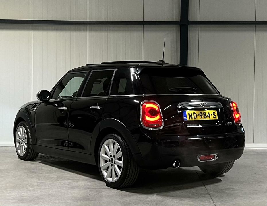 MINI Cooper 1.5 136PK Automaat Pano Leer Harman/kardon NAP