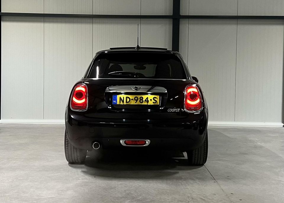 MINI Cooper 1.5 136PK Automaat Pano Leer Harman/kardon NAP