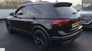 Volkswagen Tiguan 1.5 TSI R-Line Black Style Pano H/K NAP