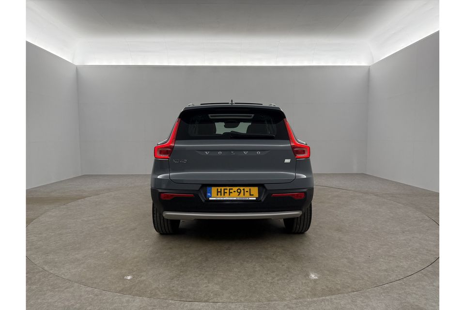 Volvo XC40 1.5 T5 Recharge Inscription 262PK Hybride Pano Virtual LED Carplay Cruise Clima PDC 19''LMV