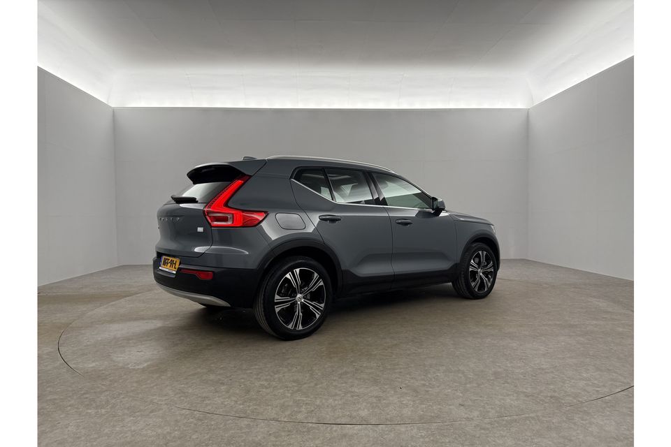 Volvo XC40 1.5 T5 Recharge Inscription 262PK Hybride Pano Virtual LED Carplay Cruise Clima PDC 19''LMV