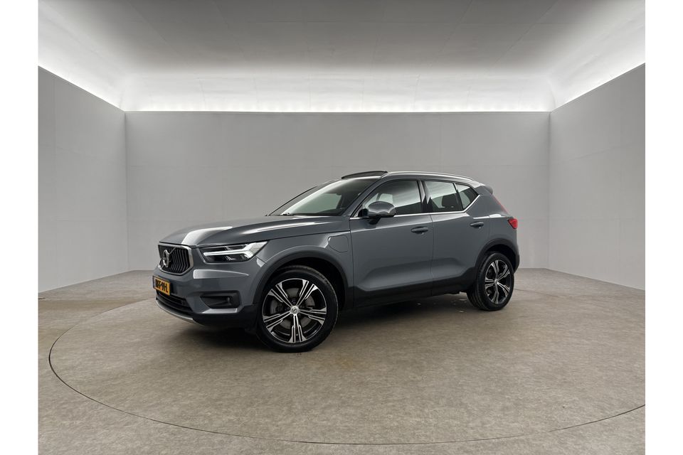 Volvo XC40 1.5 T5 Recharge Inscription 262PK Hybride Pano Virtual LED Carplay Cruise Clima PDC 19''LMV