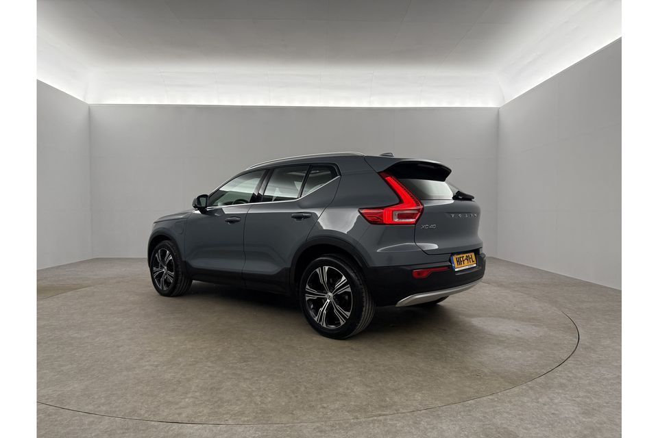 Volvo XC40 1.5 T5 Recharge Inscription 262PK Hybride Pano Virtual LED Carplay Cruise Clima PDC 19''LMV