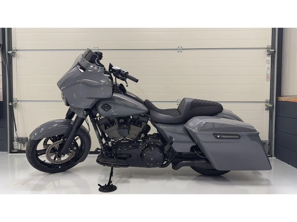 Harley Davidson 103 FLHXS Street Glide Streetglide CVO