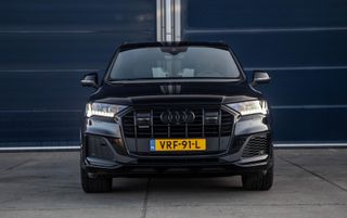 Audi Q7 S-Line Grijs kenteken 3X S-LINE / 360 CAMERA / ADAPTIVE CRUISE CONTROLE / BLACK LINE