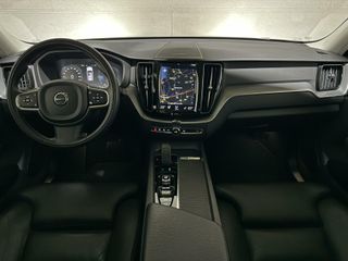 Volvo XC60 2.0 Recharge T6 AWD R-Design Pano H/K 360° 22” ACC