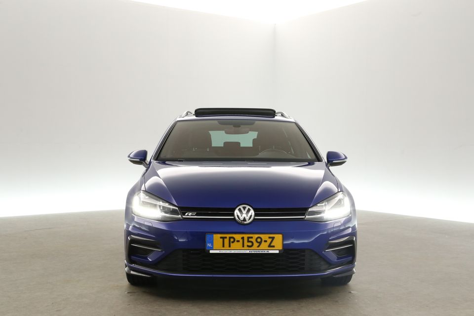 Volkswagen Golf 1.5 TSI R-line 150PK Pano Carplay Virtual LED Clima Camera ACC Navi DSG 18"LMV Stoelverwarming