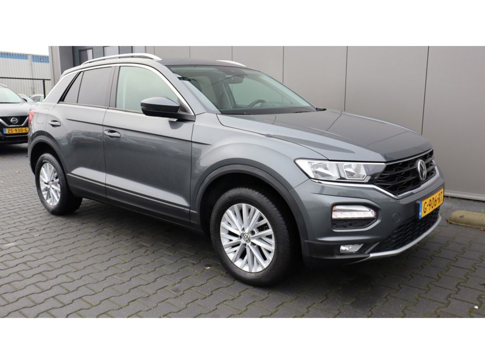 Volkswagen T-Roc 1.0 TSI Style B. Int | Adaptieve cruise | PDC | Led | Media