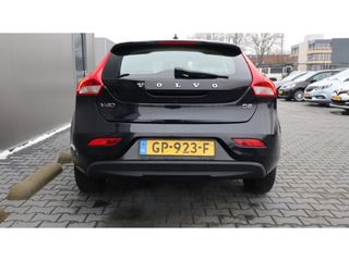 Volvo V40 1.6 D2 Momentum | Led | Leder Interieur | PDC | VERKOCHT