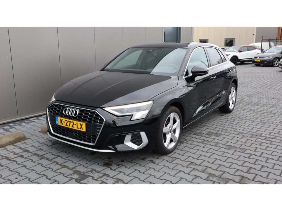 Audi A3 Sportback 30 TFSI Bns edition | Sport | Led | Matrix | Media | PDC