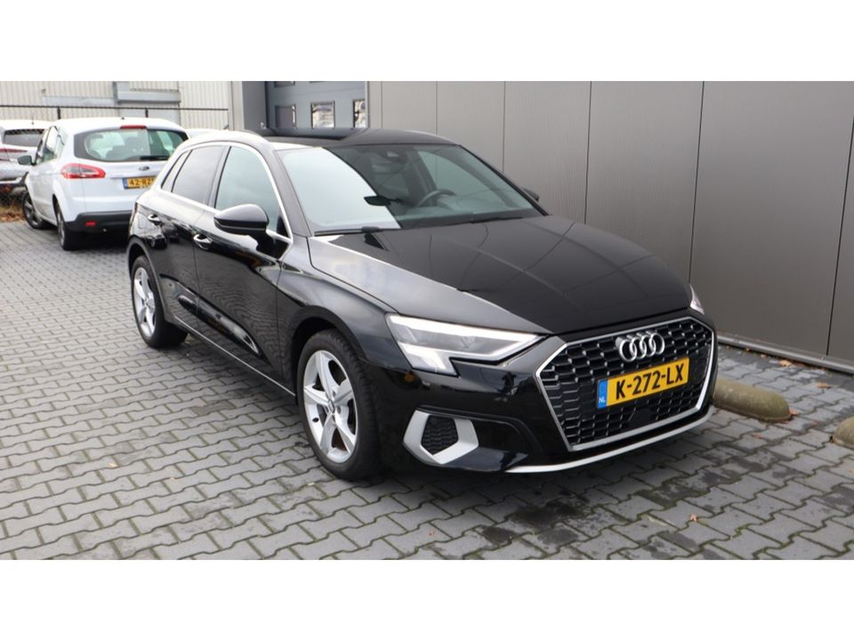 Audi A3 Sportback 30 TFSI Bns edition | Sport | Led | Matrix | Media | PDC