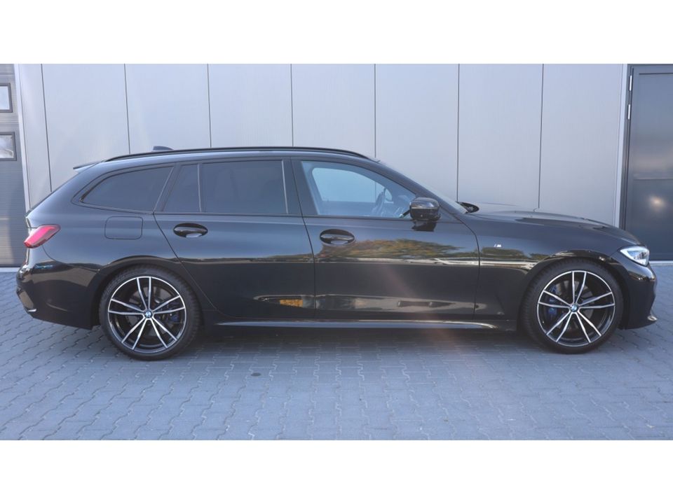 BMW 3 Serie Touring 330e eDrive | M Sport | Laser Led Verl | Hud | Leder | Vol