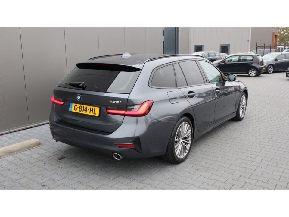 BMW 3 Serie Touring 330i | 256PK | Adaptieve cruise | M Sport stuur | Sportline