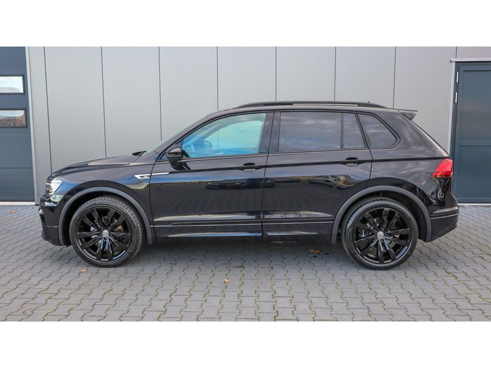 Volkswagen Tiguan 1.5 TSI Highl. Bus R | R-line | Pano | Led | Black Style | Dynn