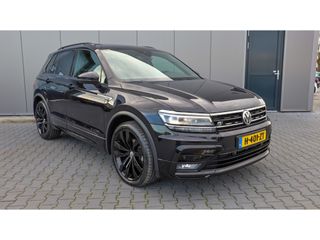 Volkswagen Tiguan 1.5 TSI Highl. Bus R | R-line | Pano | Led | Black Style | Dynn