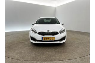 Kia Ceed 1.0 T-GDi Design Edition LED Camera Cruise Carplay Clima Trekhaak Navi 16"LMV PDC