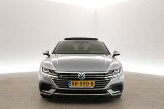 Volkswagen Arteon 1.5 TSI R-line 150PK DSG Pano ACC Sfeer Carplay LED Trekhaak Clima PDC Navi Stoelverwarming 18"LMV