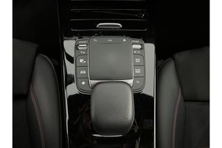 Mercedes-Benz CLA-Klasse 180 AMG Automaat LED Pano Camera Cruise Clima Virtual Navigatie 18"LMV