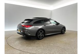 Mercedes-Benz CLA-Klasse 180 AMG Automaat LED Pano Camera Cruise Clima Virtual Navigatie 18"LMV