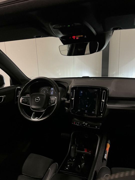 Volvo XC40 1.5 T5 Twin Engine R-Design Pano Carplay ACC NAP