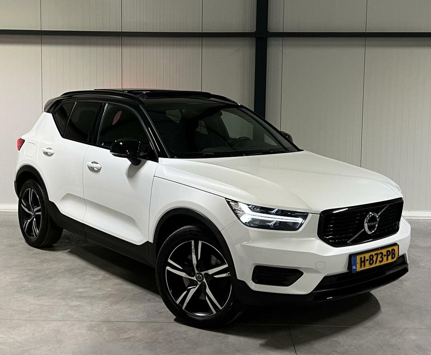 Volvo XC40 1.5 T5 Twin Engine R-Design Pano Carplay ACC NAP