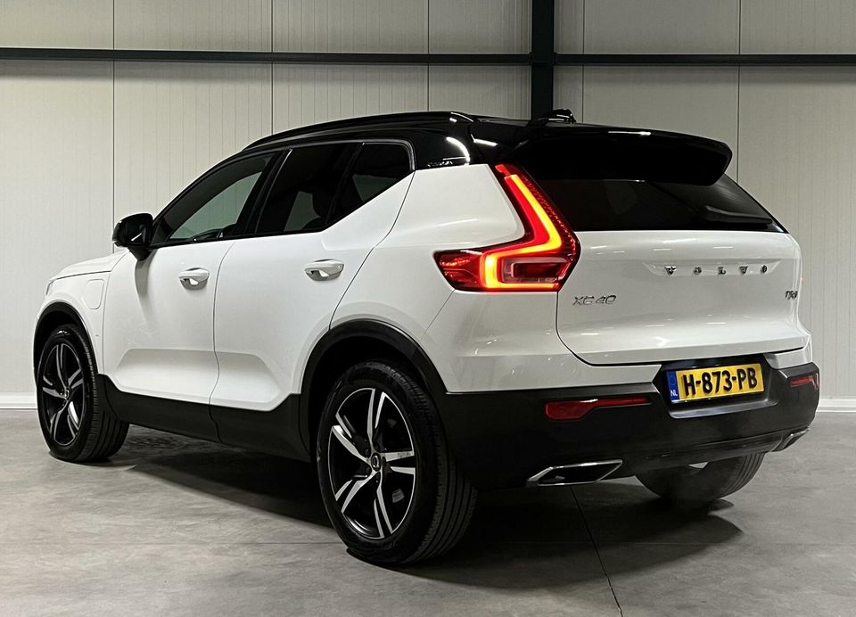 Volvo XC40 1.5 T5 Twin Engine R-Design Pano Carplay ACC NAP