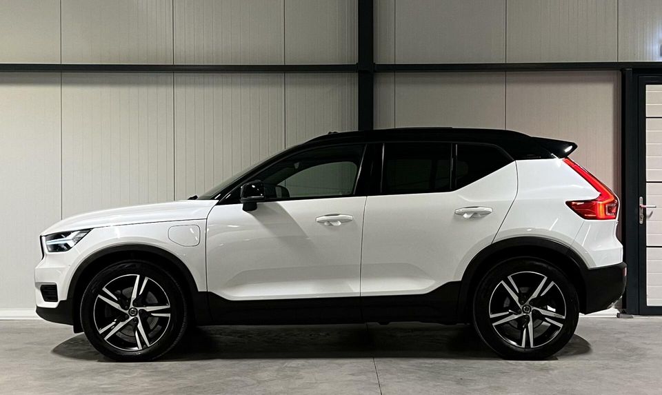 Volvo XC40 1.5 T5 Twin Engine R-Design Pano Carplay ACC NAP