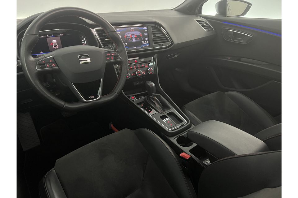 SEAT Leon 1.5 TSI FR Ultimate Edition DSG | Beats Audio | 150PK Pano LED Camera Clima Carplay Sfeer Navigatie Virtual Stoelverwarming DAB+ PDC 18"LMV