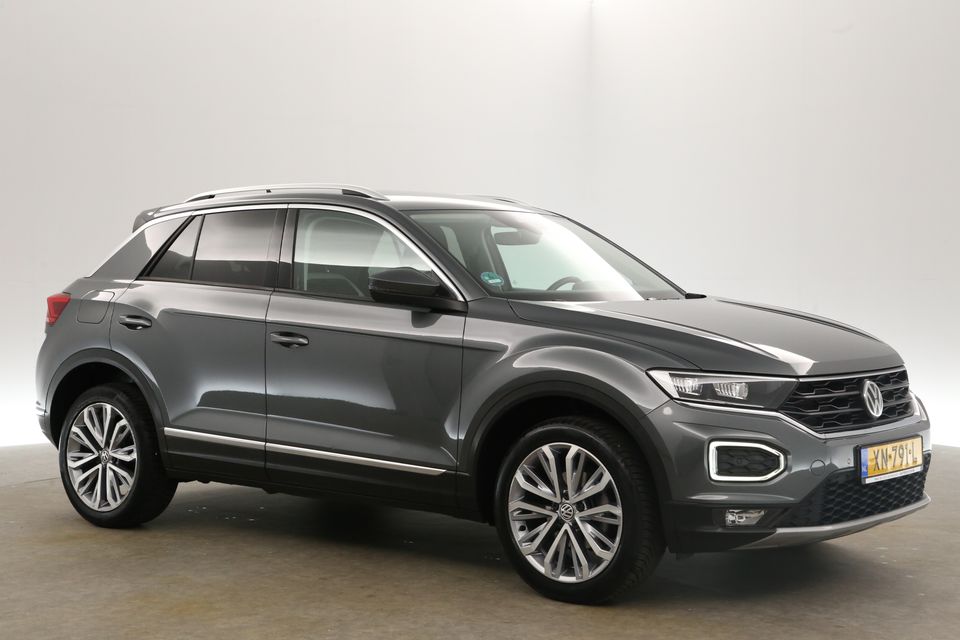 Volkswagen T-Roc 1.5 TSI Sport 150PK DSG Camera Trekhaak LED Carplay Virtual Clima Cruise Navi PDC 18''LMV