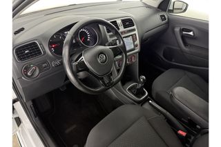 Volkswagen Polo 1.4 TDI BlueMotion Airco Cruise Navigatie Bluetooth Elektrpakket 15"LMV