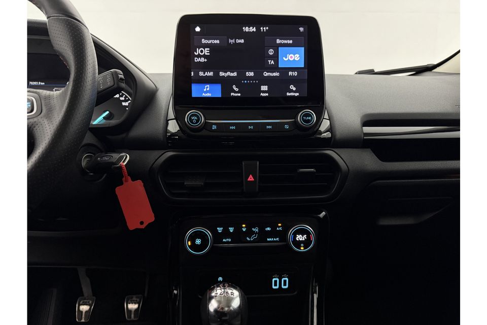 Ford EcoSport 1.0 EcoBoost ST-Line Airco Cruise Carplay LED Parkeersensoren DAB+ Sfeer 17"LMV