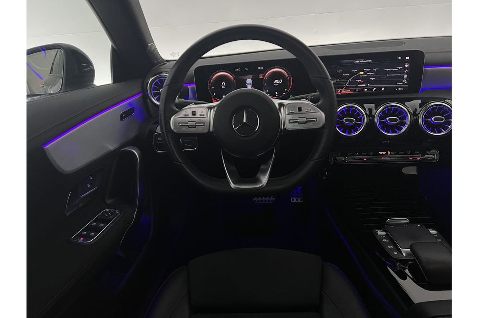 Mercedes-Benz CLA-Klasse 200 AMG 164PK Pano Sfeer LED Carplay Virtual Clima Camera Cruise 18"LMV Navi PDC