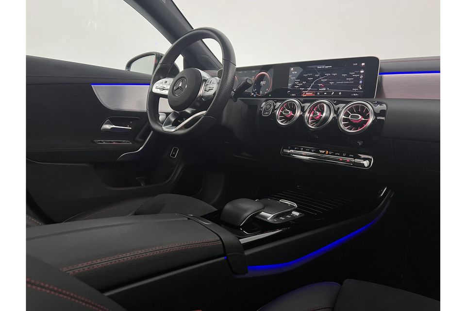 Mercedes-Benz CLA-Klasse 200 AMG 164PK Pano Sfeer LED Carplay Virtual Clima Camera Cruise 18"LMV Navi PDC