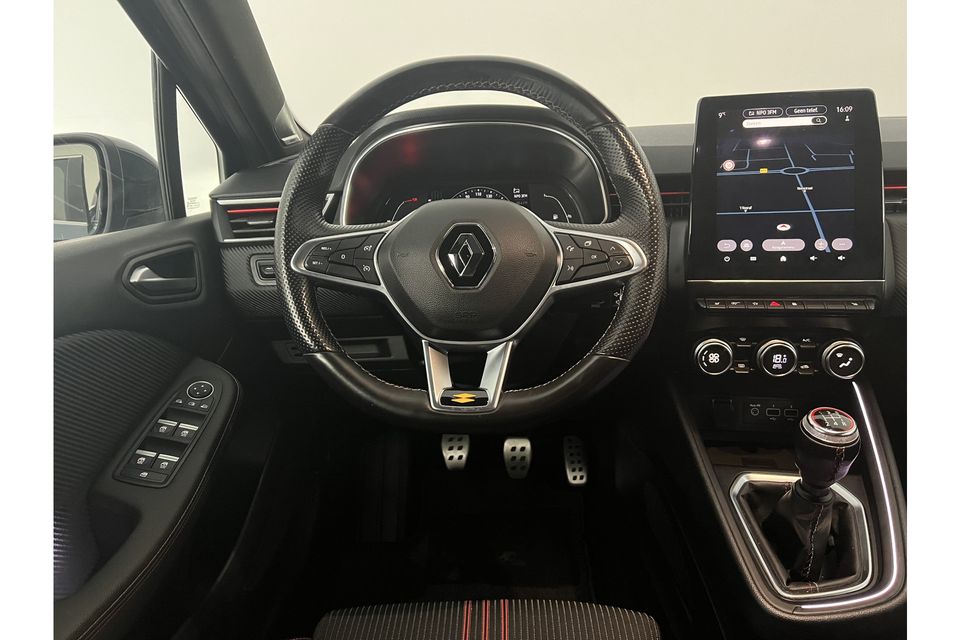 Renault Clio 1.0 TCe R.S. Line Bose Camera Carplay Clima Cruise Navi LED Stoelverwarming DAB+ 17"LMV PDC