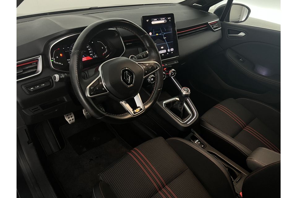 Renault Clio 1.0 TCe R.S. Line Bose Camera Carplay Clima Cruise Navi LED Stoelverwarming DAB+ 17"LMV PDC