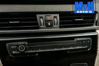 BMW X1 sDrive20i VDL Nedcar Edition|LEDER|H/K AUDIO|CAMERA|NAP