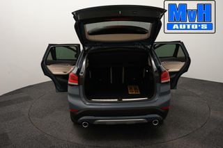 BMW X1 sDrive20i VDL Nedcar Edition|LEDER|H/K AUDIO|CAMERA|NAP